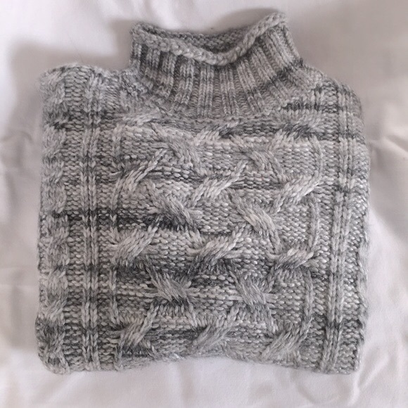 New without tag Gap sweater small - Picture 3 of 8